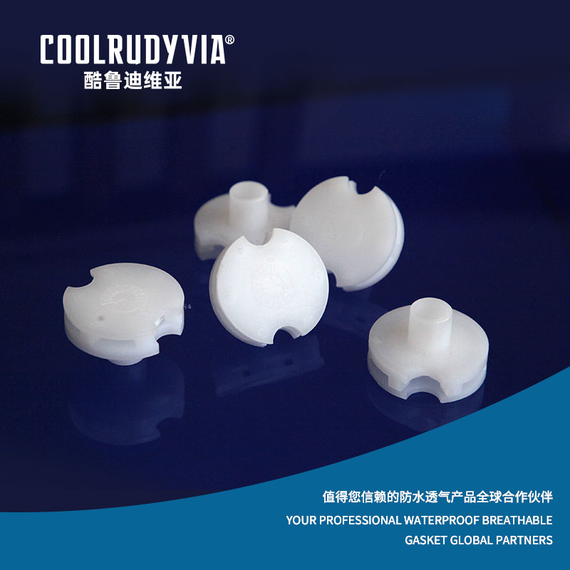 Wodoodporna, oddychająca wtyczka