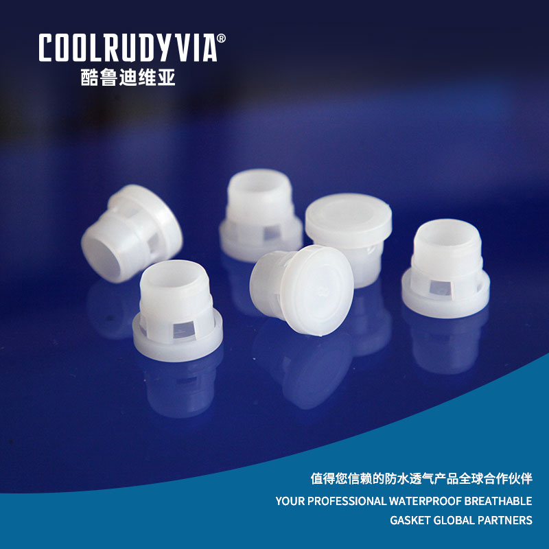 Wodoodporna, oddychająca wtyczka